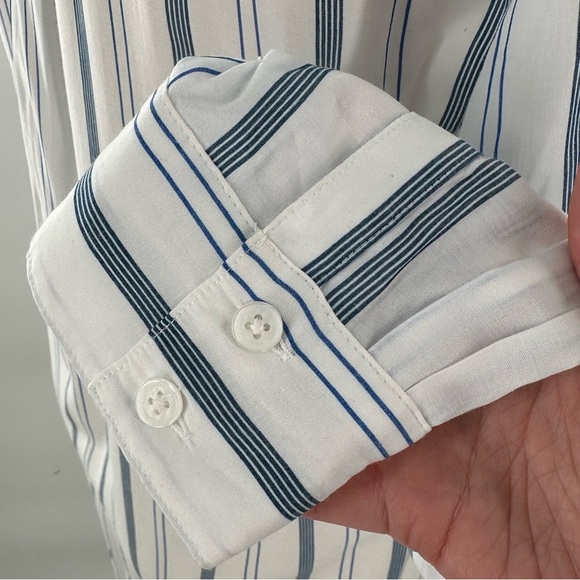 Elizabeth and James button down top size L blue white stripes old money preppy - Picture 5 of 12